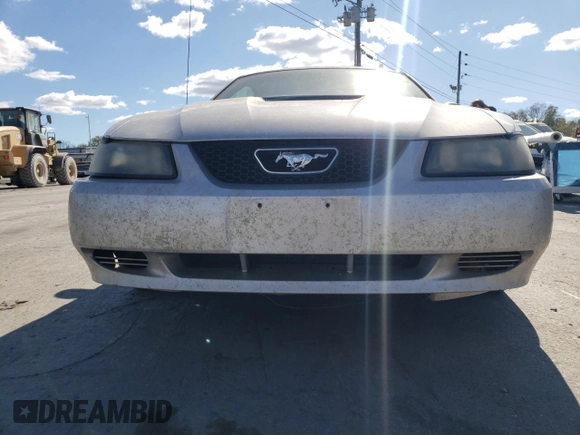 2002 Ford Mustang Standard with VIN 1FAFP40482F167938, listed as a Copart auction lot 76207624 with 0 mi miles and Clean Title. Bid and sale history available at carsss.com. Image 5.