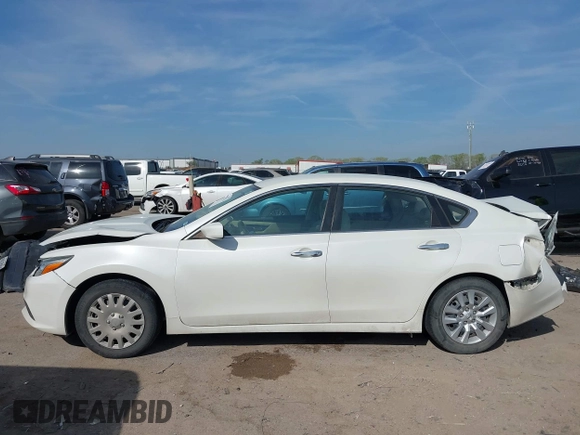 2016 Nissan Altima S with VIN 1N4AL3AP4GC224637, listed as a IAAI auction lot 41879276 with 98,050 mi miles and . Bid and sale history available at DreamBid. Image 15.