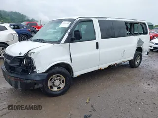 2007 Chevrolet City Express Cargo z VIN 1GNHG39U971212204, wystawiony jako IAAI lot #42296515 z przebiegiem 221 473 mil mil oraz . Historia ofert i sprzedaży dostępna na DreamBid. Obrazek 2.