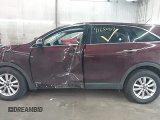 2019 Kia Sorento S V6 with VIN 5XYPGDA56KG483373, listed as a IAAI auction lot 41680817 with 91,970 mi miles. Bid and sale history available at carsss.com. Image 14.