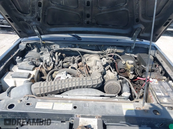 1995 Ford Ranger Splash with VIN 1FTCR14XXSPA32044, listed as a IAAI auction lot 42064878 with 172,231 mi miles. Bid and sale history available at carsss.com. Image 10.