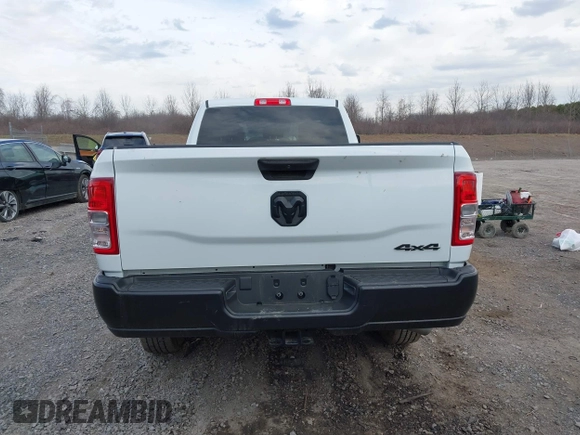 2024 Ram 2500 Tradesman with VIN 3C6UR5HL4RG156559, listed as a IAAI auction lot 41834788 with 2,789 mi miles and . Bid and sale history available at DreamBid. Image 16.