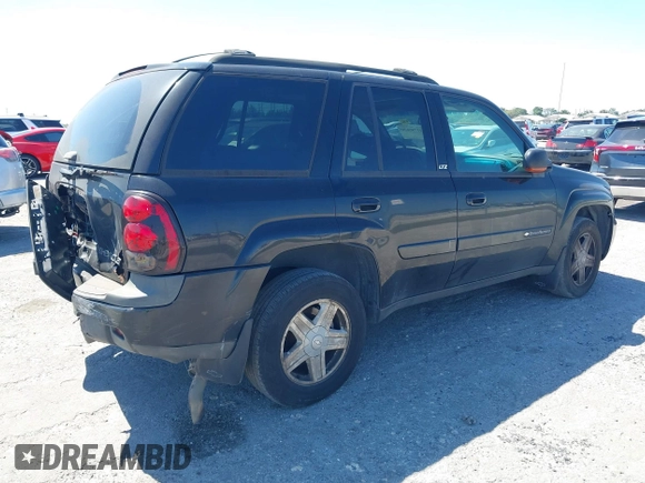 2002 Chevrolet TrailBlazer LTZ with VIN 1GNDT13S222183007, listed as a IAAI auction lot 41786630 with 216,878 mi miles and . Bid and sale history available at DreamBid. Image 4.