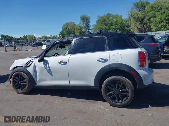 2012 MINI Countryman S с VIN WMWZC3C54CWL86735, выставлен на аукционе IAAI как лот 42448799 с пробегом 113 668 миль миль и . История ставок и продаж доступна на DreamBid. Изображение 15.