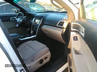 2014 Ford Explorer XLT z VIN 1FM5K8D85EGB54812, wystawiony jako IAAI lot #41104418 z przebiegiem 133 918 mil mil oraz . Historia ofert i sprzedaży dostępna na DreamBid. Obrazek 5.