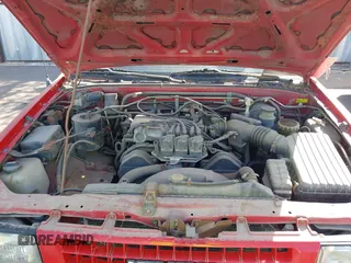 1994 Isuzu Rodeo LS z VIN 4S2CY58V6R4322459, wystawiony jako IAAI lot #42476512 z przebiegiem 179 635 mil mil oraz . Historia ofert i sprzedaży dostępna na DreamBid. Obrazek 10.