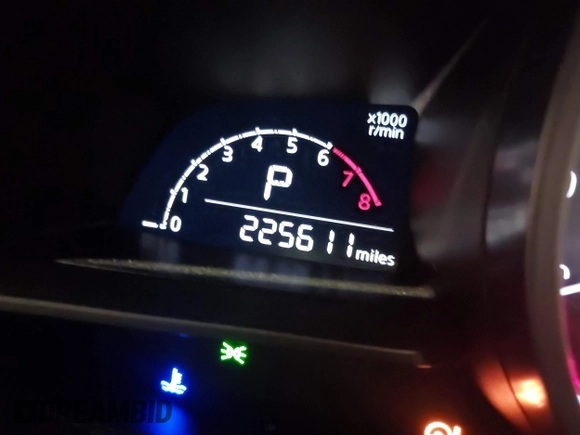 2018 Mazda 3 Touring z VIN 3MZBN1V32JM188650, wystawiony jako IAAI lot #41428819 z przebiegiem 225 611 mil mil oraz . Historia ofert i sprzedaży dostępna na DreamBid. Obrazek 15.