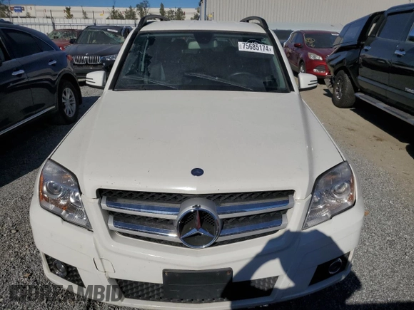 2010 Mercedes-Benz GLK 350 with VIN WDCGG8HB0AF325674, listed as a Copart auction lot 75685174 with 189,295 mi miles and Clean Title. Bid and sale history available at DreamBid. Image 5.
