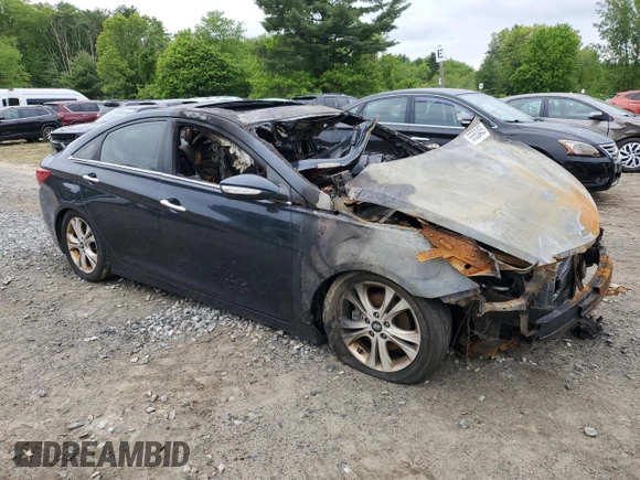 2011 Hyundai Sonata Limited z VIN 5NPEC4AC4BH010226, wystawiony jako Copart lot #56553455 z przebiegiem Nie podano mil oraz Czysty tytuł • Clean title. Historia ofert i sprzedaży dostępna na DreamBid. Obrazek 4.