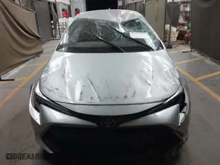 2021 Toyota Corolla Hatchback SE with VIN JTND4MBE1M3106771, listed as a IAAI auction lot 41444053 with 101,161 mi miles. Bid and sale history available at carsss.com. Image 12.