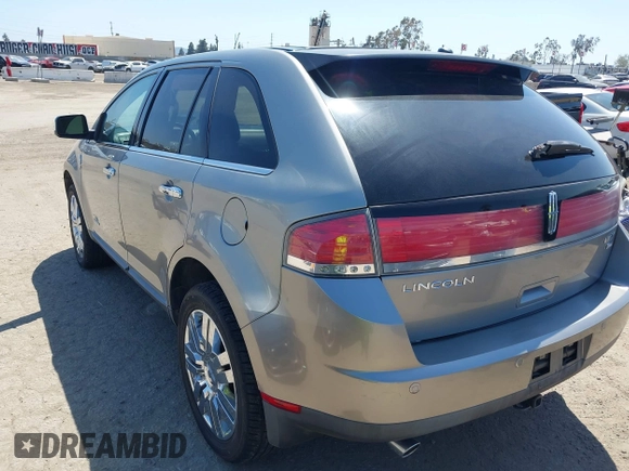 2008 Lincoln MKX with VIN 2LMDU88C08BJ00726, listed as a IAAI auction lot 42140564 with 151,475 mi miles. Bid and sale history available at carsss.com. Image 3.