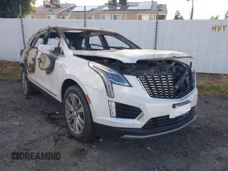 2024 Cadillac XT5 FWD Premium Luxury with VIN 1GYKNCR45RZ706000, listed as a IAAI auction lot 40849749 with 1 mi miles. Bid and sale history available at carsss.com. Image 1.