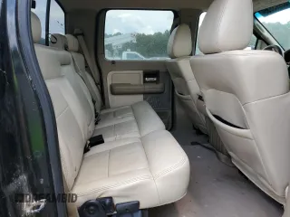 2004 Ford F-150 XLT z VIN 1FTPW14514KC31332, wystawiony jako Copart lot #65973535 z przebiegiem 206 676 mil mil oraz Czysty tytuł • Clean title. Historia ofert i sprzedaży dostępna na DreamBid. Obrazek 10.