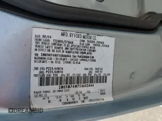2005 Mercury Grand Marquis GS z VIN 2MEFM74W75X603444, wystawiony jako Copart lot #54395945 z przebiegiem 110 933 mil mil oraz Czysty tytuł • Clean title. Historia ofert i sprzedaży dostępna na DreamBid. Obrazek 12.