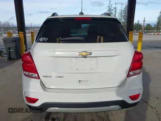 2021 Chevrolet Trax LT with VIN KL7CJPSM6MB365129, listed as a IAAI auction lot 41746231 with 75,848 mi miles. Bid and sale history available at carsss.com. Image 15.