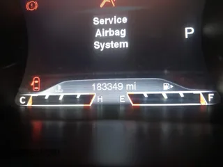 2014 Jeep Cherokee Trailhawk with VIN 1C4PJMBB3EW222747, listed as a IAAI auction lot 41622880 with 183,349 mi miles. Bid and sale history available at carsss.com. Image 15.