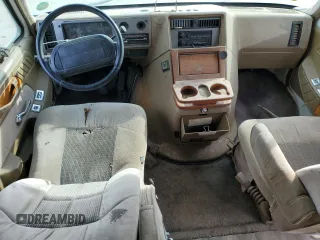 1995 Chevrolet Chevy Van z VIN 1GBEG25K1SF128372, wystawiony jako Copart lot #78600654 z przebiegiem 183 522 mil mil oraz Szkoda całkowita • Salvage title. Historia ofert i sprzedaży dostępna na DreamBid. Obrazek 8.