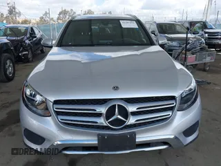 2019 Mercedes-Benz GLC 300 with VIN WDC0G4JB4KV129605, listed as a IAAI auction lot 42207132 with 39,743 mi miles and . Bid and sale history available at DreamBid. Image 12.