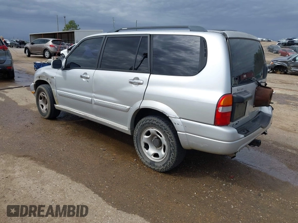 2002 Suzuki XL7 Standard z VIN JS3TY92V824101190, wystawiony jako IAAI lot #41749203 z przebiegiem 239 447 mil mil oraz . Historia ofert i sprzedaży dostępna na DreamBid. Obrazek 3.