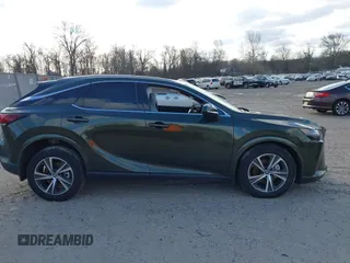 2024 Lexus RX 350 z VIN 2T2BAMCA6RC066181, wystawiony jako IAAI lot #41598902 z przebiegiem 7171 mil mil oraz . Historia ofert i sprzedaży dostępna na DreamBid. Obrazek 11.