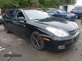 2002 Lexus ES 300 with VIN JTHBF30G425036946, listed as a IAAI auction lot 42439301 with 286,607 mi miles and . Bid and sale history available at DreamBid. Image 1.