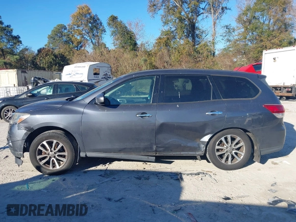 2014 Nissan Pathfinder SV with VIN 5N1AR2MM5EC690851, listed as a IAAI auction lot 41004513 with 167,526 mi miles and . Bid and sale history available at DreamBid. Image 14.