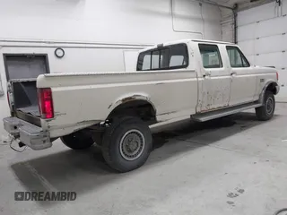 1991 Ford F-350 with VIN 2FTJW36M6MCA54545, listed as a IAAI auction lot 42103955 with 70,602 mi miles and . Bid and sale history available at DreamBid. Image 4.