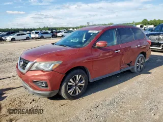 2017 Nissan Pathfinder SV z VIN 5N1DR2MN1HC679419, wystawiony jako Copart lot #58963105 z przebiegiem 132 164 mil mil oraz Tytuł czysty. Historia ofert i sprzedaży dostępna na DreamBid. Obrazek 1.