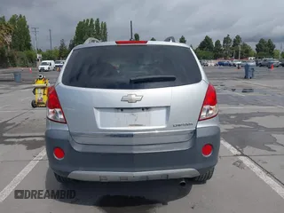 2012 Chevrolet Captiva Sport LS z VIN 3GNAL2EKXCS595459, wystawiony jako IAAI lot #42229188 z przebiegiem 139 669 mil mil oraz . Historia ofert i sprzedaży dostępna na DreamBid. Obrazek 16.
