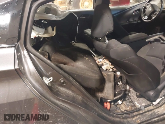 2020 Toyota Prius LE with VIN JTDL9RFU8L3016452, listed as a IAAI auction lot 41417551 with 52,810 mi miles and . Bid and sale history available at DreamBid. Image 8.