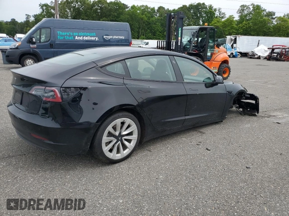 2022 Tesla Model 3 z VIN 5YJ3E1EA3NF287431, wystawiony jako Copart lot #58209025 z przebiegiem 96 549 mil mil oraz Czysty tytuł • Clean title. Historia ofert i sprzedaży dostępna na DreamBid. Obrazek 3.