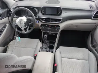 2019 Hyundai Tucson Value z VIN KM8J3CA44KU842877, wystawiony jako Copart lot #50982475 z przebiegiem 48 743 mil mil oraz Szkoda całkowita • Salvage title. Historia ofert i sprzedaży dostępna na DreamBid. Obrazek 8.