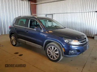 2012 Volkswagen Tiguan SE z VIN WVGBV7AX4CW608972, wystawiony jako Copart lot #50383155 z przebiegiem 109 882 mil mil oraz Czysty tytuł • Clean title. Historia ofert i sprzedaży dostępna na DreamBid. Obrazek 4.