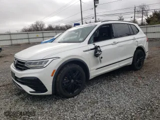 2022 Volkswagen Tiguan SE R-Line Black with VIN 3VVCB7AX0NM105283, listed as a Copart auction lot 49964315 with 41,317 mi miles and Salvage Title. Bid and sale history available at carsss.com. Image 1.