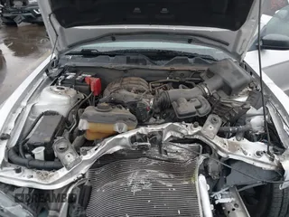2013 Ford Mustang V6 with VIN 1ZVBP8AM1D5209466, listed as a IAAI auction lot 41529149 with 88,028 mi miles and . Bid and sale history available at carsss.com. Image 10.