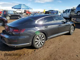 2019 Volkswagen Arteon SE z VIN WVWBR7AN4KE028231, wystawiony jako Copart lot #40588334 z przebiegiem 50 450 mil mil oraz . Historia ofert i sprzedaży dostępna na DreamBid. Obrazek 3.