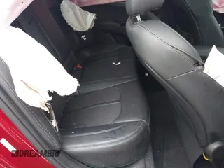 2022 Kia K5 GT-Line z VIN 5XXG64J29NG121197, wystawiony jako IAAI lot #39659829 z przebiegiem 49 590 mil mil oraz . Historia ofert i sprzedaży dostępna na DreamBid. Obrazek 8.