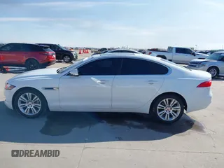 2017 Jaguar XF 35t Premium with VIN SAJBD4BV4HCY47645, listed as a IAAI auction lot 41283443 with 50,874 mi miles. Bid and sale history available at carsss.com. Image 14.