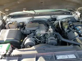 1997 Chevrolet Silverado 2500 с VIN 1GCGK29J2VE112793, выставлен на аукционе Copart как лот 84114834 с пробегом 208 680 миль миль и Списание • Salvage title. История ставок и продаж доступна на DreamBid. Изображение 15.