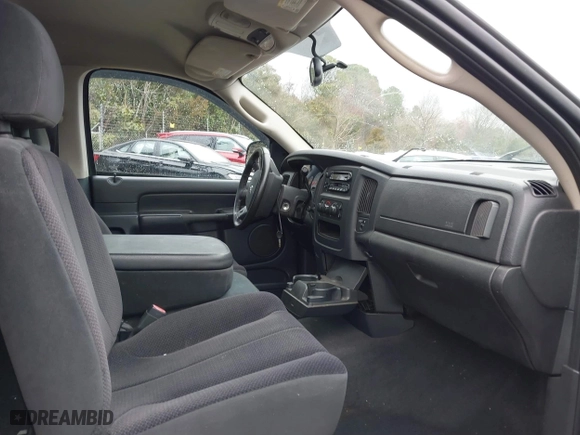 2004 Dodge Ram 1500 ST with VIN 1D7HA16N64J157899, listed as a IAAI auction lot 41748643 with 131,675 mi miles. Bid and sale history available at carsss.com. Image 5.
