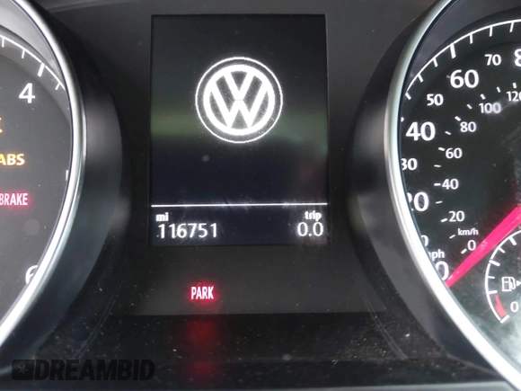 2015 Volkswagen Golf SportWagen TDI SE with VIN 3VWFA7AU8FM507037, listed as a IAAI auction lot 41491550 with 116,751 mi miles. Bid and sale history available at carsss.com. Image 15.