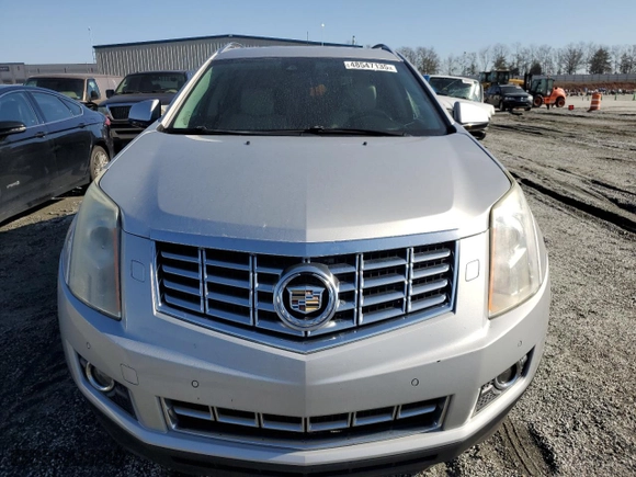2014 Cadillac SRX Performance Collection with VIN 3GYFNCE35ES630543, listed as a Copart auction lot 48547135 with 92,357 mi miles and Salvage Title. Bid and sale history available at carsss.com. Image 5.