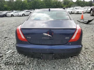 2017 Jaguar XJ R-Sport with VIN SAJWA1C70H8W05558, listed as a Copart auction lot 59759165 with 102,230 mi miles and Salvage title. Bid and sale history available at DreamBid. Image 6.