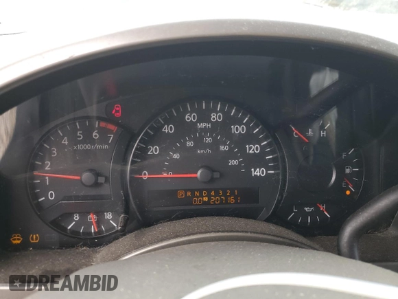 2006 Nissan Titan SE z VIN 1N6BA06AX6N546044, wystawiony jako Copart lot #57662705 z przebiegiem 207 161 mil mil oraz Czysty tytuł • Clean title. Historia ofert i sprzedaży dostępna na DreamBid. Obrazek 9.