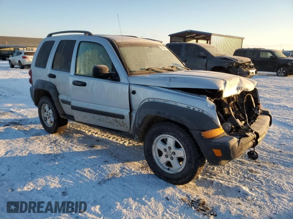 2006 Jeep Liberty Sport with VIN 1J4GL48536W263869, listed as a Copart auction lot 42359115 with Not Provided miles and Clean Title. Bid and sale history available at carsss.com. Image 4.
