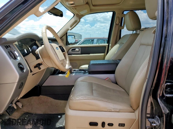 2013 Ford Expedition Max XLT with VIN 1FMJK1H56DEF58606, listed as a Copart auction lot 60401015 with 219,907 mi miles and Salvage title. Bid and sale history available at DreamBid. Image 7.