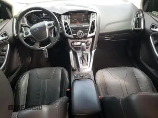 2014 Ford Focus Titanium with VIN 1FADP3N25EL118551, listed as a Copart auction lot 59814515 with 160,813 mi miles and Salvage title. Bid and sale history available at DreamBid. Image 8.