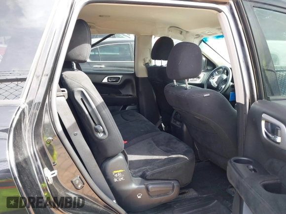 2016 Nissan Pathfinder S with VIN 5N1AR2MN5GC615756, listed as a IAAI auction lot 41807583 with 189,289 mi miles and . Bid and sale history available at DreamBid. Image 8.
