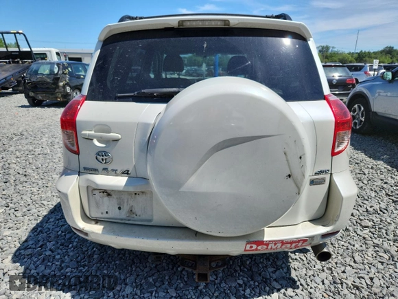 2008 Toyota RAV4 Limited с VIN JTMBK31V085067565, выставлен на аукционе Copart как лот 61013005 с пробегом 183 591 миль миль и Чистый • Clean title. История ставок и продаж доступна на DreamBid. Изображение 6.