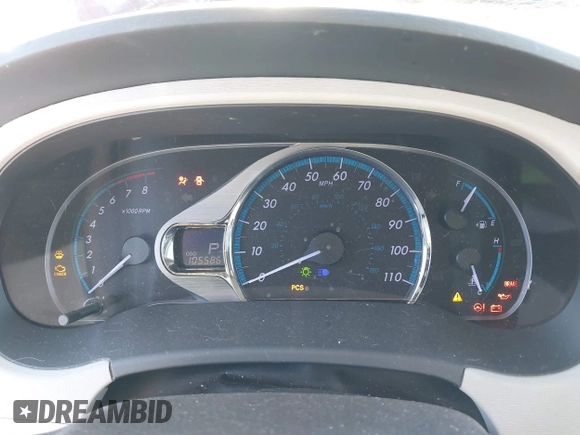 2014 Toyota Sienna XLE with VIN 5TDYK3DC5ES425818, listed as a IAAI auction lot 41421282 with 105,586 mi miles and . Bid and sale history available at DreamBid. Image 7.